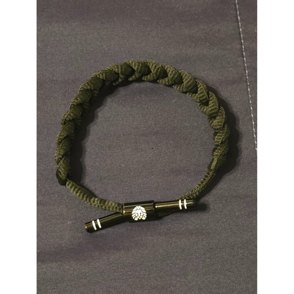 RASTACLAT SHOELACE BRAIDED PULL TO CLOSE BRACELET.